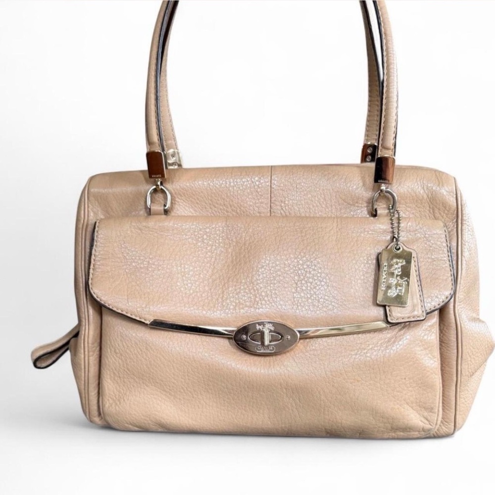 Coach Beige Bag with Strap and Dust Bag - Picture 3 of 11